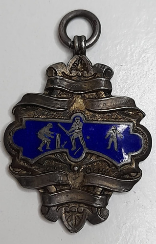 Antigua Medalla Inglesa Cricket Plata Y Esmaltada 1924