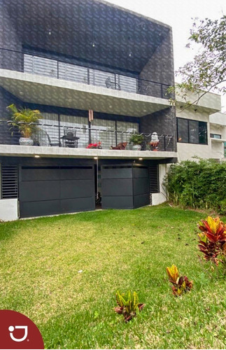 Imagen 3 de 25 de Inmueble A La Venta Con 2 Departamentos En Morada Del Quetza