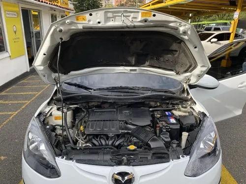 Mazda 2 1.5 Hatch Back 2014