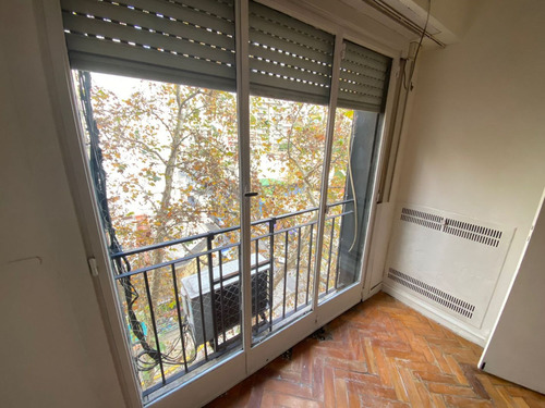 Practico Monoambiente Con Kitchenette En Caballito