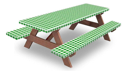 Mesa De Picnic Y Bancos Cubren Un Mantel Rectangular A