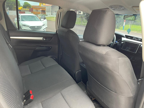 Toyota Hilux Sr 2.4 2018 4x2