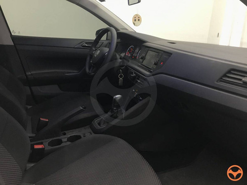 Imagem 10 de 15 de Volkswagen Virtus 1.6 Msi Total Flex Automático