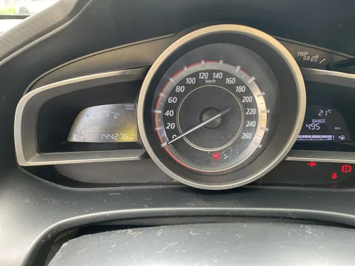 Mazda 3 2.0 Touring