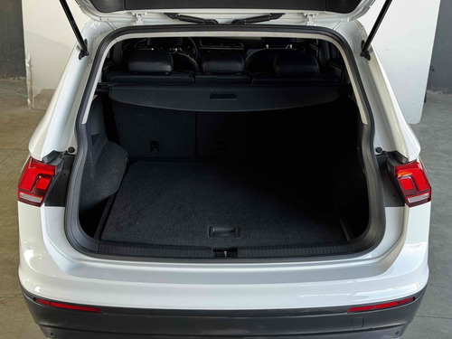 Volkswagen Tiguan 1.4 250 TSI TOTAL FLEX ALLSPACE TIPTRONIC