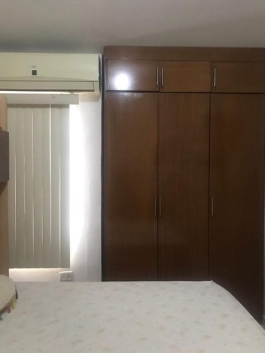 Imagen 2 de 9 de Se Vende Tonwhouse En Rincon Mañongo