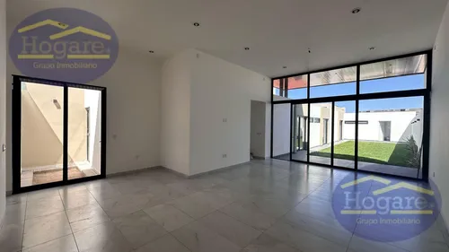 Casa En Venta Dentro De Cluster En La Campiña Residencial León Gto