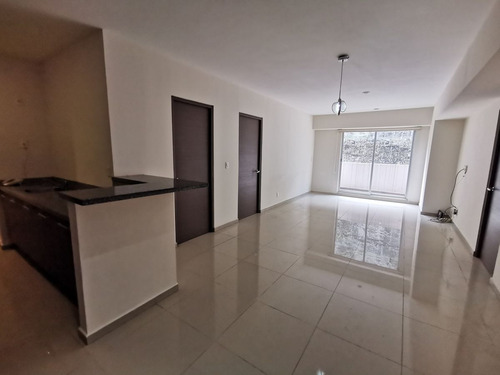 Departamento En Venta En Vía Santa Fe Con Terraza Y Bodega (m2d3178)