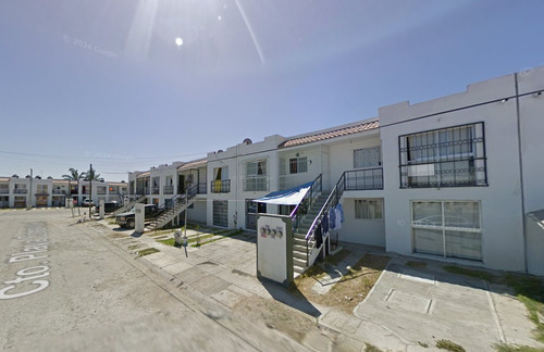 Casa En C. Circuito Playa Coromuel Num 236-c Zg046