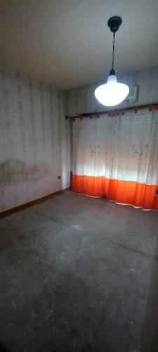 Casa En Isidro Casanova