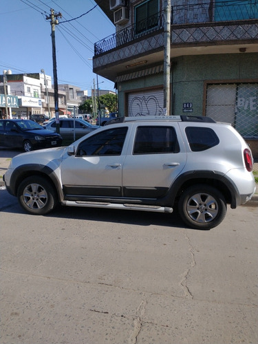 Renault Duster 2017 2.0 Ph2 4x4 Privilege 143cv