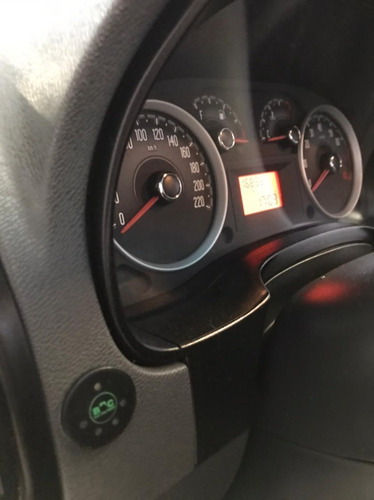 Fiat Nuevo Siena El 1,.6 16v C/gnc - 2014 - Blanco