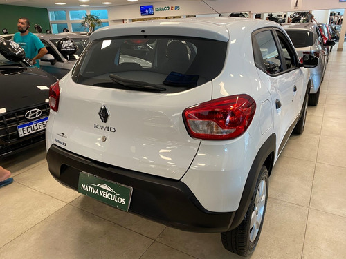 Imagem 4 de 6 de Renault Kwid 1.0 12v Sce Flex Zen Manual