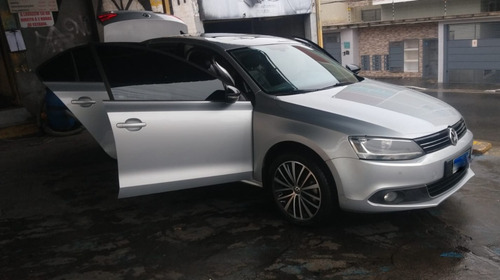 Volkswagen Jetta 2.0 Tsi Highline 4p