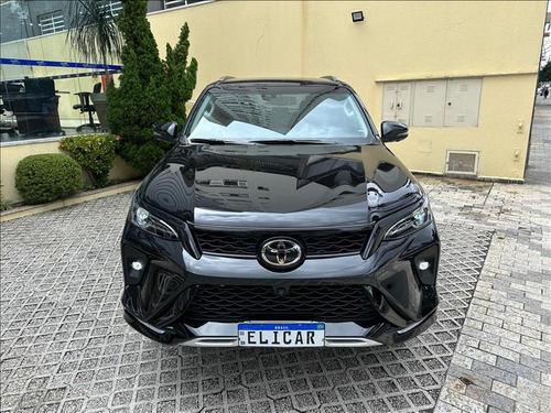 Toyota Hilux SW4 2.8 D-4d Turbo Diesel Srx Platinum 7l 4x4 Automático