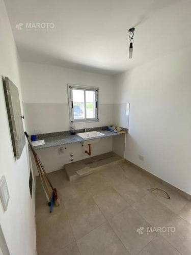 Imagen 26 de 30 de Casa En Venta En Barrio El Canton - Maroto Propiedades