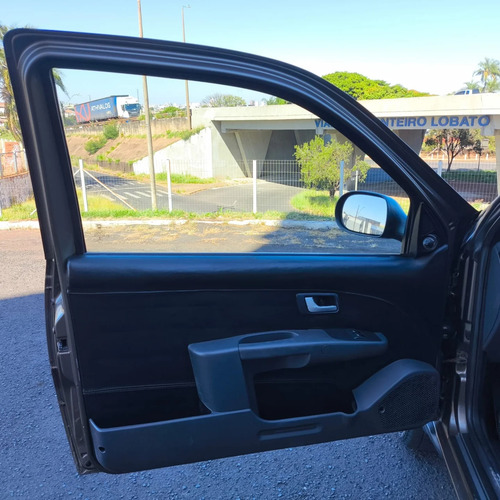 Fiat Strada 1.4 MPI WORKING CD 8V FLEX 3P MANUAL