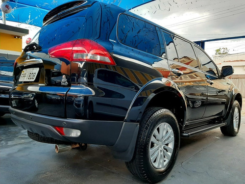 Mitsubishi Pajero Dakar 3.5 Hpe Flex Aut. 5p 2015