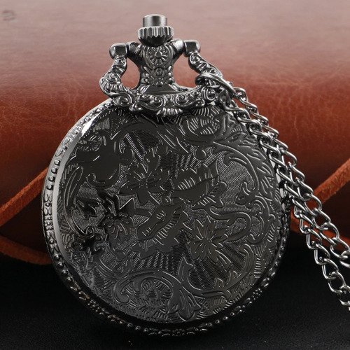 Imagen 4 de 5 de Reloj Collar Análogo Jack Skellington - Extraño Mundo Jack