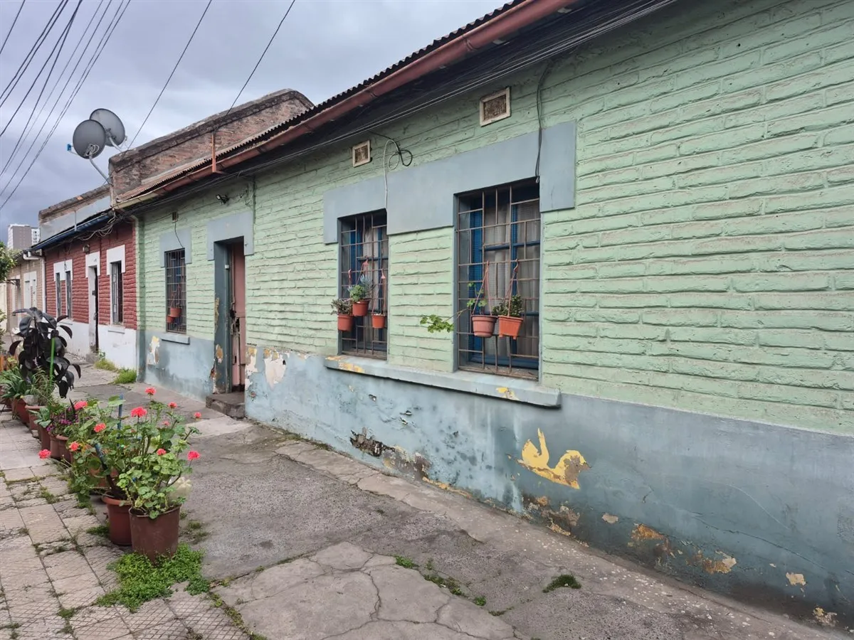 Imagen 4 de 20 de Casa En Venta De 3 Dorm. 1 Baño En Independencia