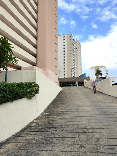 Imagen 30 de 30 de Vendo Apartamento 81 M2, 2h, 2b, 1 Pto Catia La Mar, Vargas