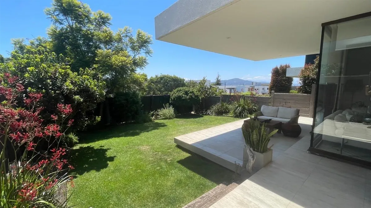Imagen 1 de 18 de Oportunidad Única En Exclusivo Condominio