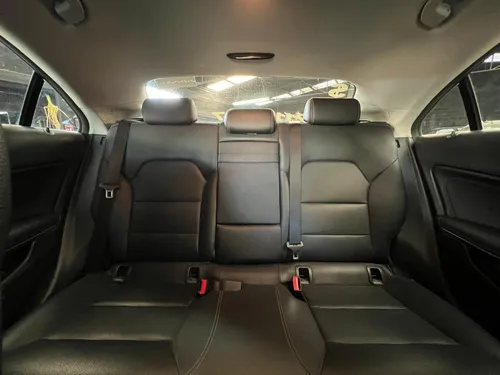 Mercedes-Benz Clase GLA 1.6 200 Cgi Sport At