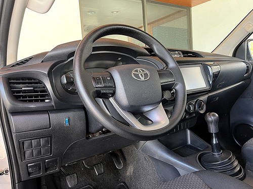 Toyota Hilux Doble Cabina Diesel 4x4 2023
