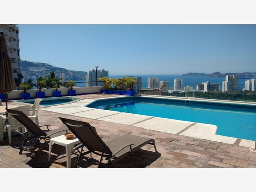 Imagen 2 de 12 de Departamento En Venta Casa Fraccionamiento Lomas De Costa Azul Acapulco Vista A La Bahia