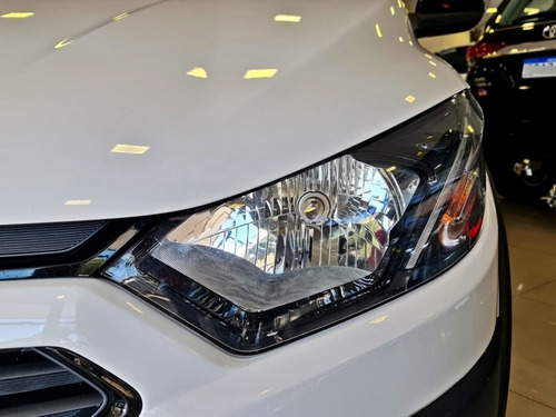 Imagem 6 de 7 de Chevrolet Onix 1.4 Activ