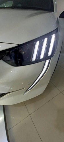 Imagen 20 de 24 de Peugeot 208 Gt 130cv Cero Kilometro 2023