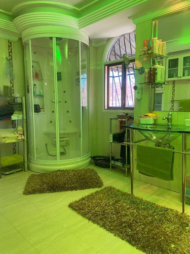 Imagen 11 de 21 de Se Vende Lujoso Penthouse / Apartamento/ 465mt2 / 5h/6b