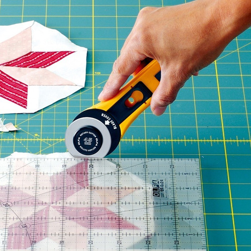 Imagem 2 de 3 de Estilete Rotativo Olfa Rty-2/g 45mm Circular Patchwork