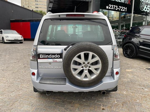 Mitsubishi Pajero Tr4