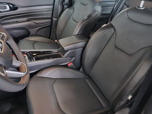 Imagem 10 de 14 de Jeep Compass Longitude T270 Pack 80 Anos