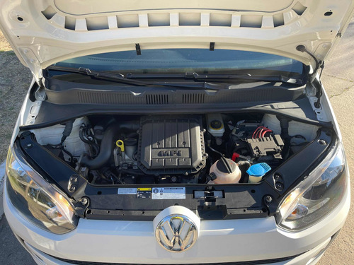 Imagen 9 de 12 de Volkswagen Up! 2017 1.0 High Up! 75cv 5 P