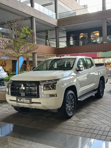 Mitsubishi L200 Triton GLS AT