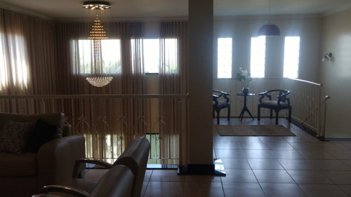 Imagem 5 de 15 de Ótimo Sobrado 6 Quartos Armários Sala 3 Ambientes Lote 800m² - 21104