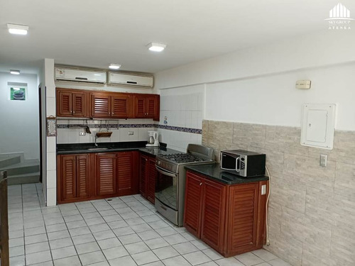 Marisol Castro Vende Townhouse En Tucacas | Falcón | Conjunto Residencial Bucaneros | A Orilla De La Carretera Nacional Morón-coro | Atth-239