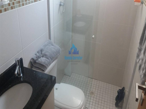 Imagem 19 de 26 de Excelente Apartamento A Venda Com 2 Dormitorios No Bairro Aviacao - Rc93