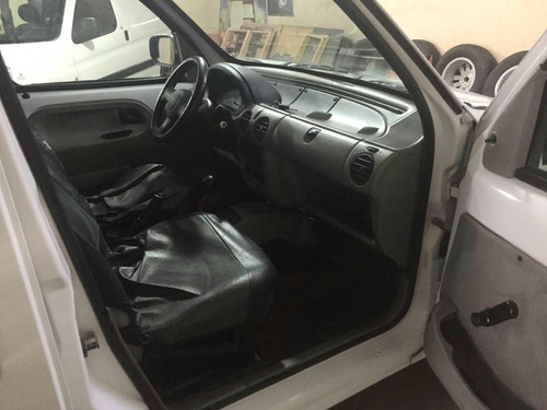 Renault Kangoo 1.6 2 Confort 5as Aa Da Svt 1plc 2011