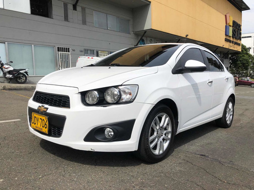 Chevrolet Sonic 2015 1.6 Lt 5 P