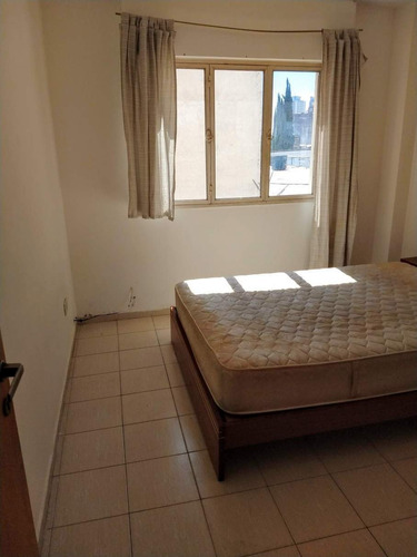 Imagen 10 de 11 de Vendo Departamento Un Dormitorio Barrio Centro-muy Luminoso