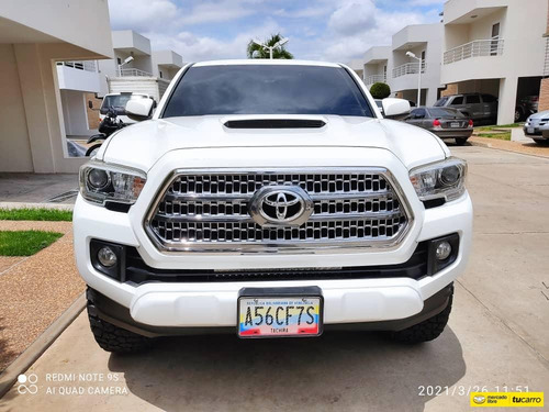 Toyota Tacoma Trd 4x4 Sport Automática