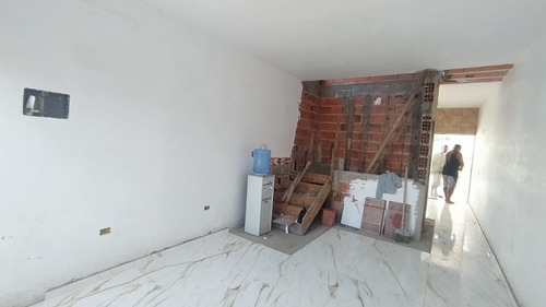 Imagem 6 de 9 de Casa Com Piscina, Área Gourmet Com Churrasqueira, À 450 Metros Do Mar, No Bairro Tupy Em Itanhaém, Aceita Financiamento Bancário