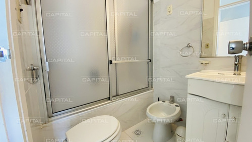 Venta De Apartamento Dos Dormitorios Punta Del Este Con Vista Al Mar-ref:28679