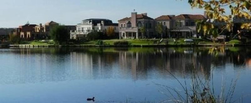 Imagen 5 de 5 de Lote Al Lago En Venta En Santa Barbara