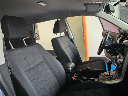 Suzuki Grand Vitara 2.4 4x2 Automática