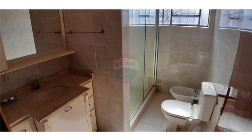 Imagen 9 de 14 de Vendo Lujosa Casa Con Piscina.