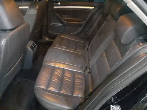 Volkswagen Jetta 2.5 I 20v 170cv Gasolina 4p Tiptronic